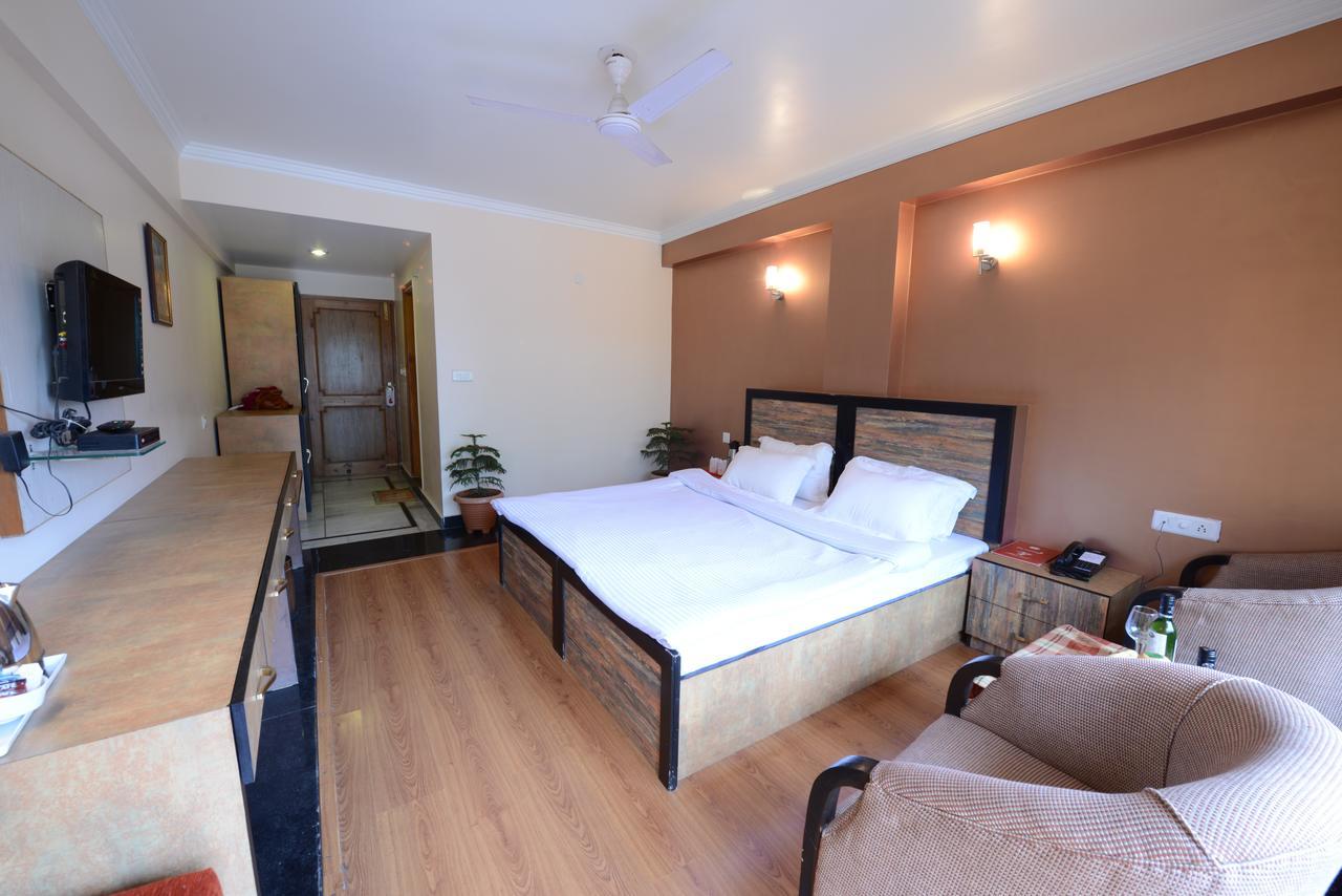 Hotel Park Paradise Manali مايالي المظهر الخارجي الصورة